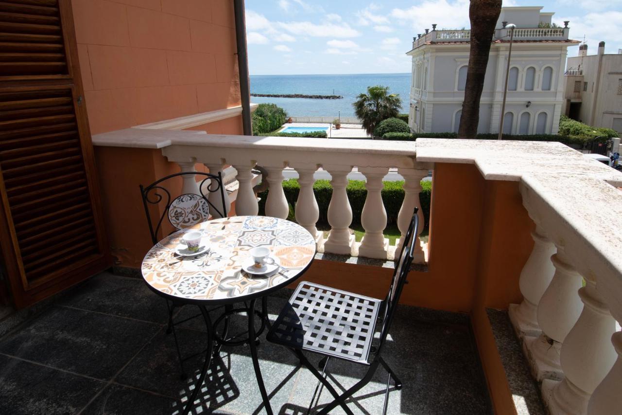 Palazzo Moresco Guest house Santa Marinella